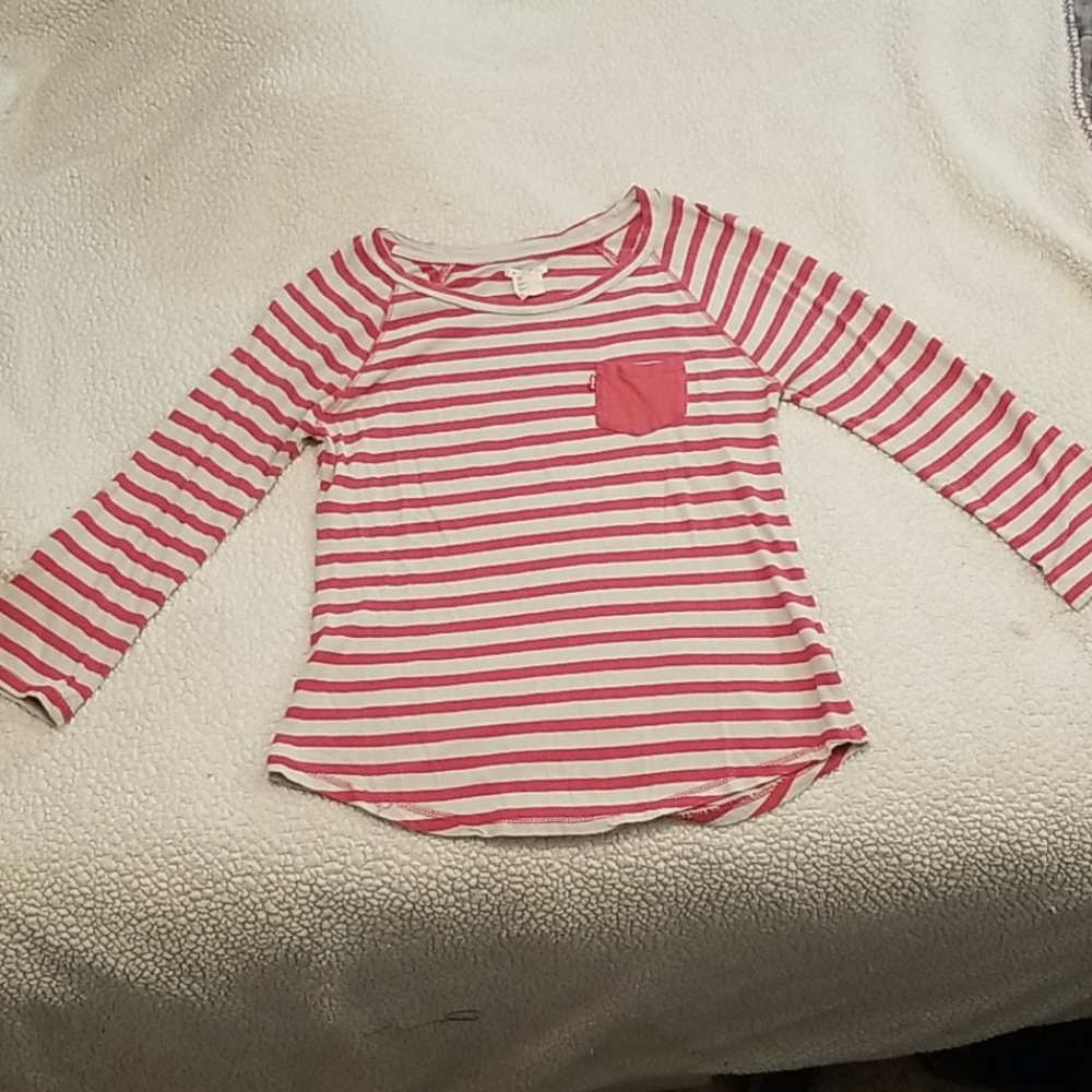 💥Levi's 3/4 shirt 💥2 for $20💥